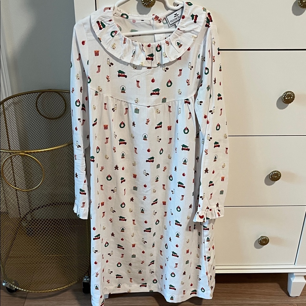 Petite Plume Girls White Long-Sleeve Pajama Dress with Festive Print